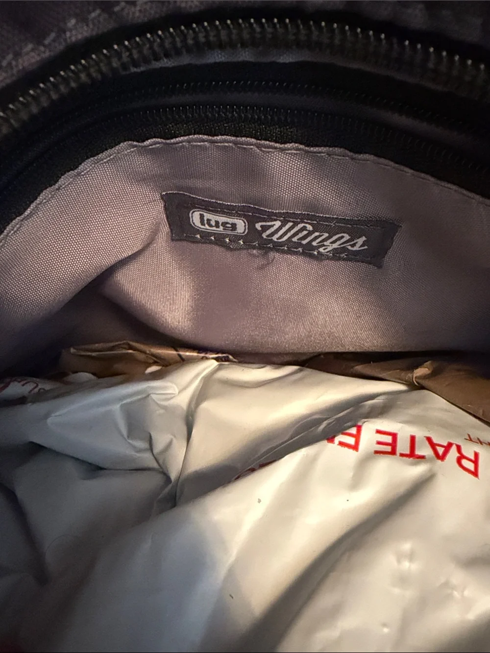 lug quilted messenger